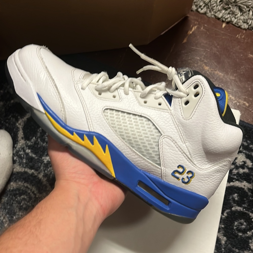 Jordan 5 “Laney” - Picture 3 of 7